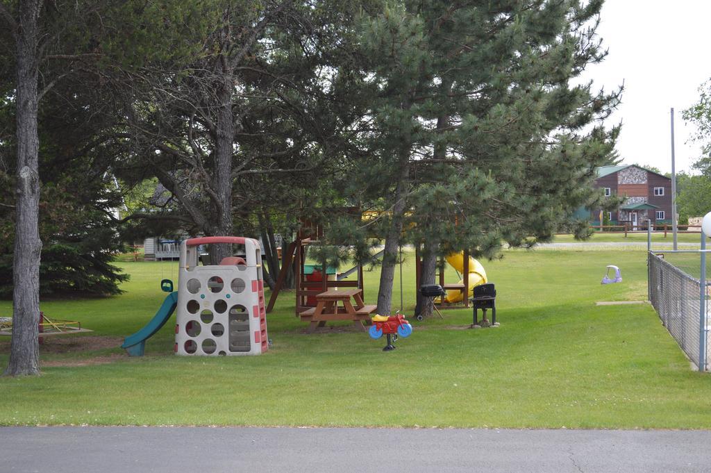 Summer Breeze Resort Wisconsin Dells Habitación foto