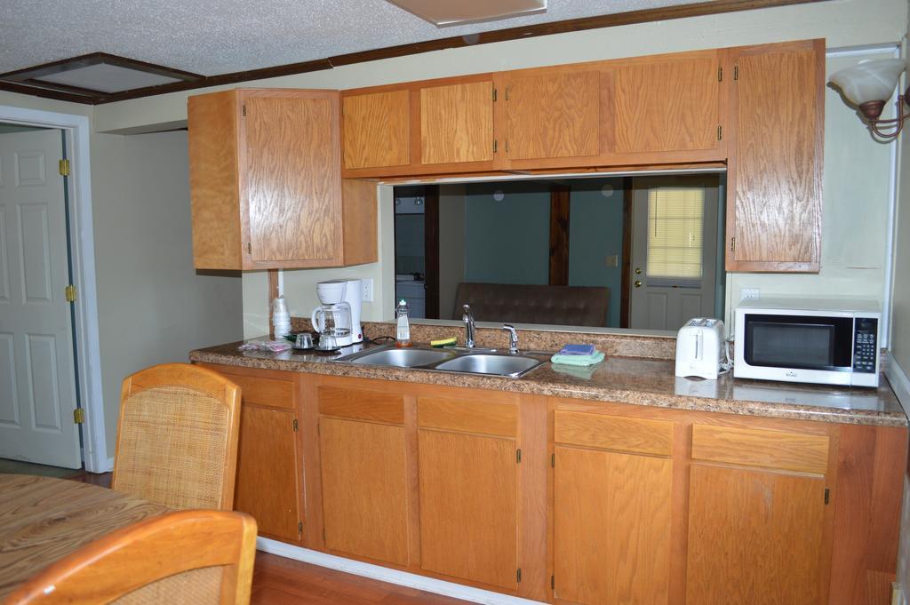 Summer Breeze Resort Wisconsin Dells Habitación foto
